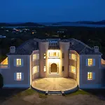 Villa Chateau Di Cardiccia A Luxury 7-bedroom With Air Conditioning *