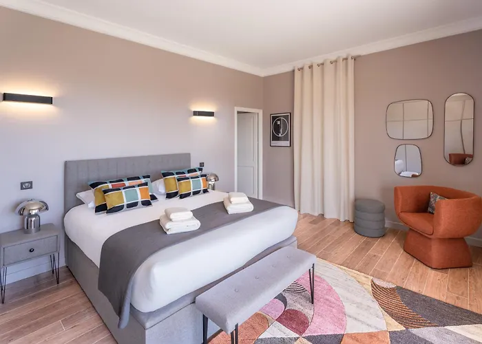 Villa Chateau Di Cardiccia A Luxury 7-bedroom With Air Conditioning