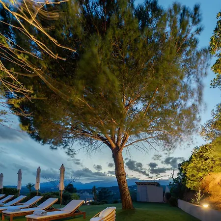 Chateau Di Cardiccia A Luxury 7-bedroom With Air Conditioning Villa